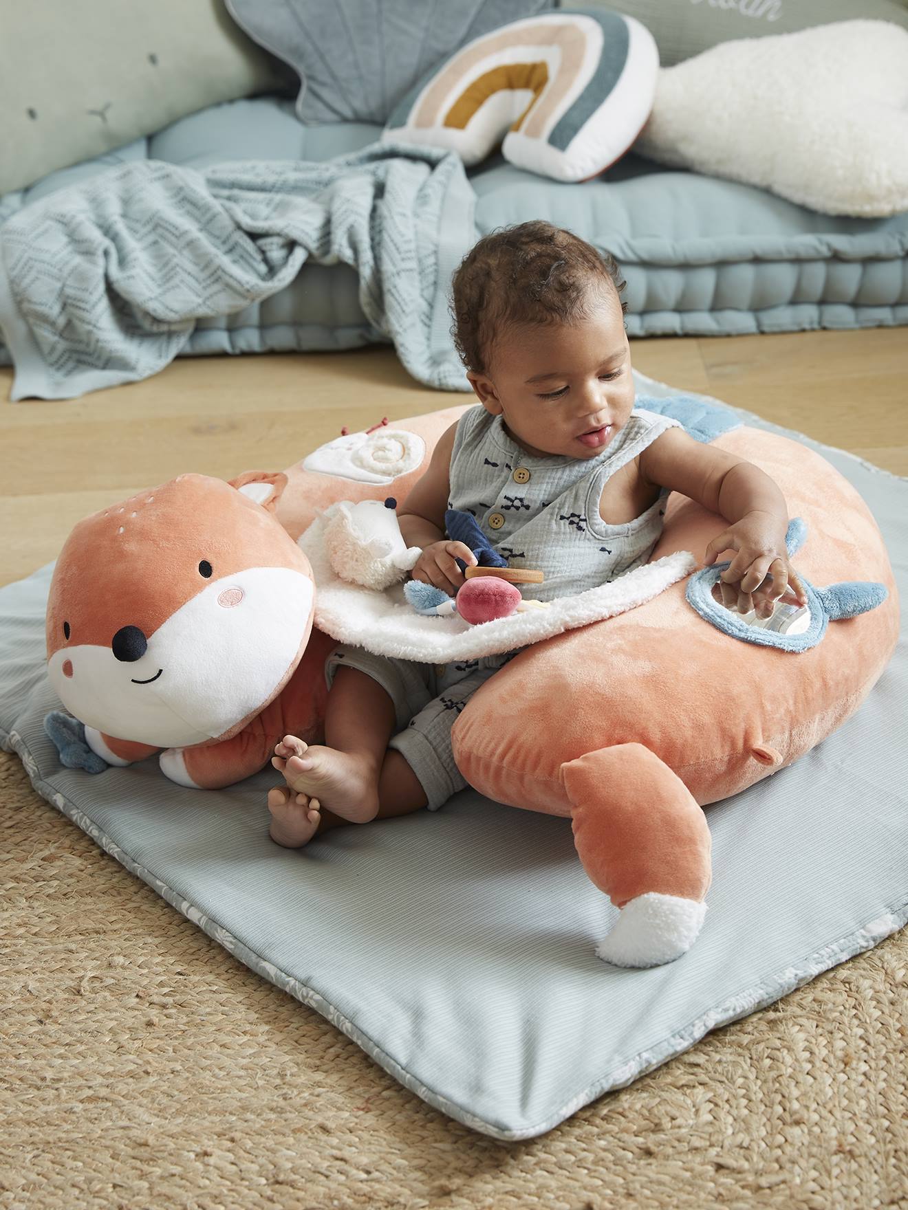 Coussin bébé des découvertes amis de la forêt
