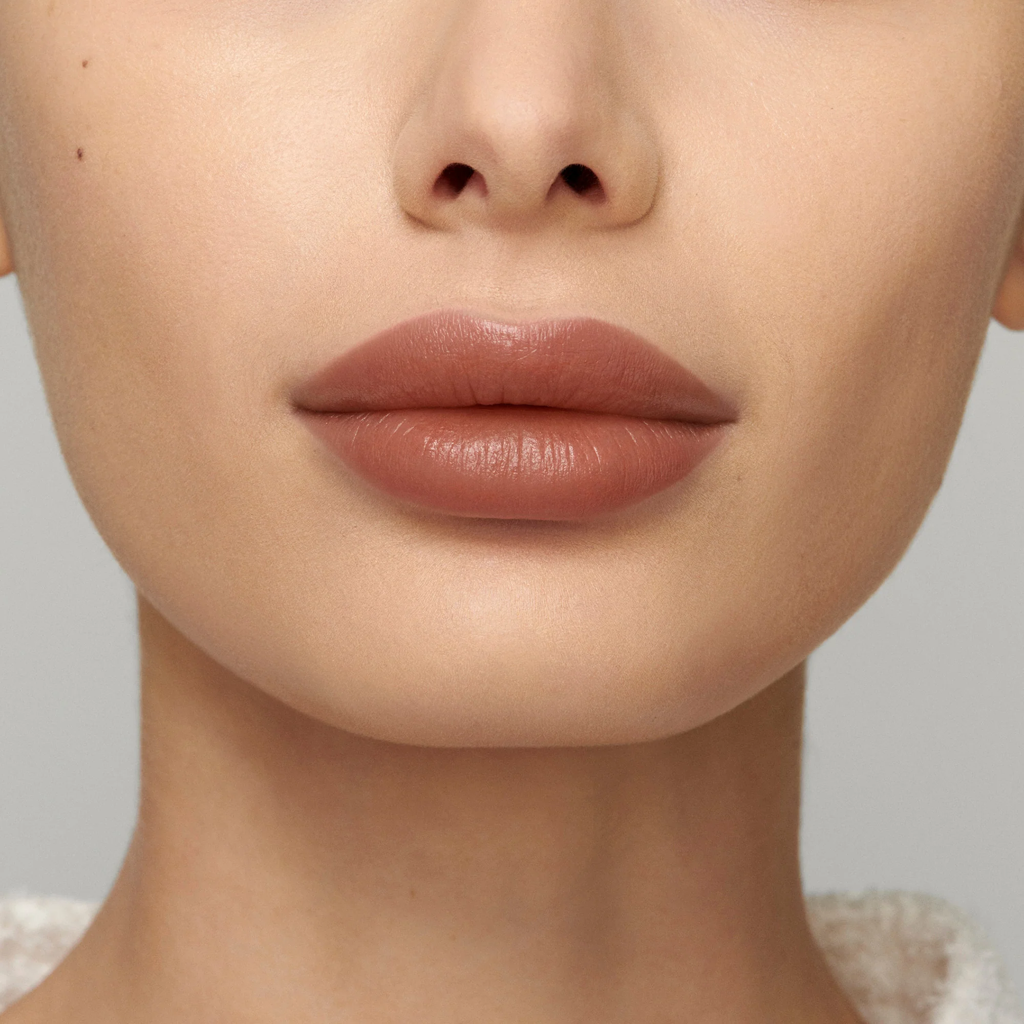 Petal Soft Lipstick Crayon - Leppeblyant, Leppestift