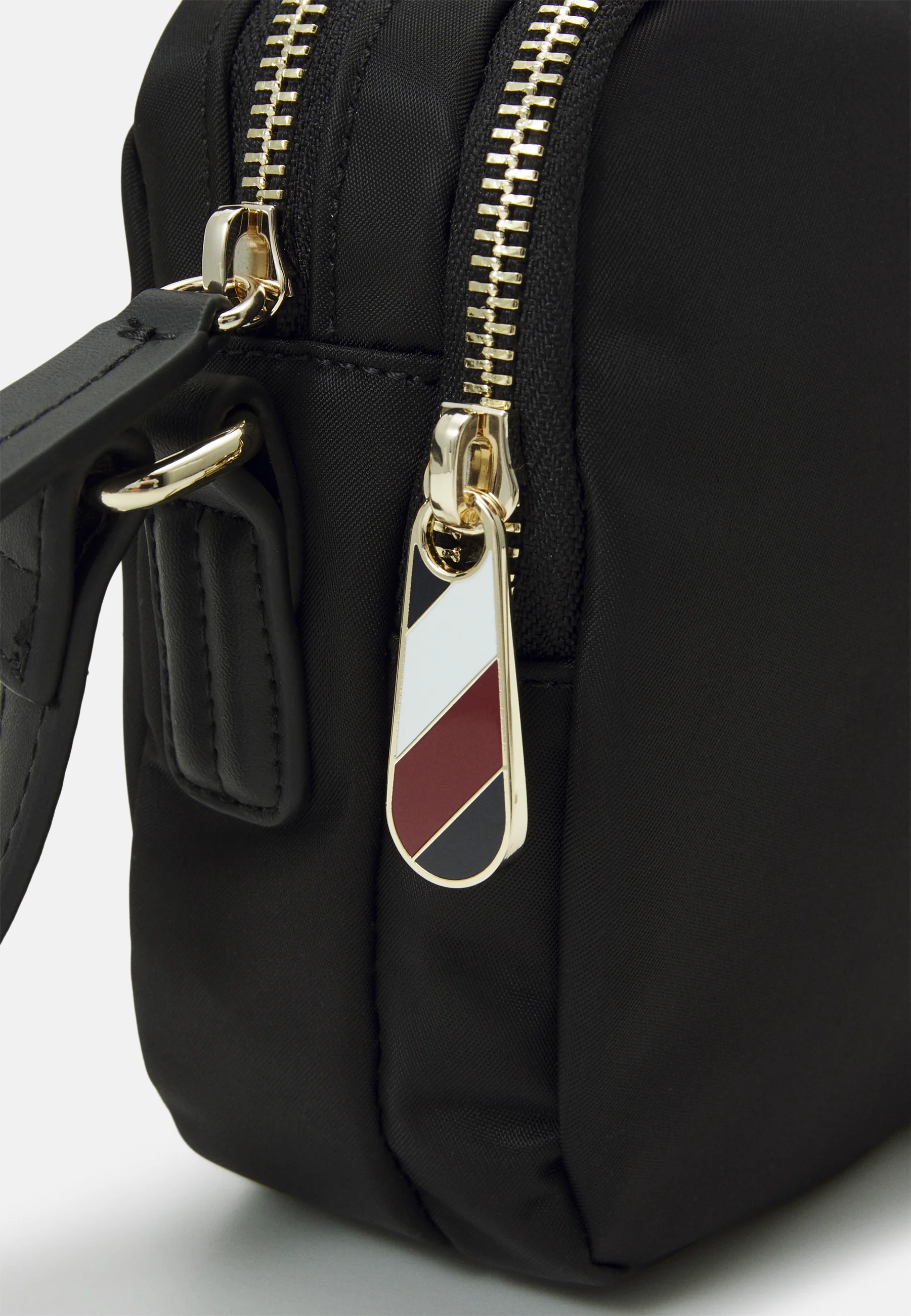 Tommy Hilfiger POPPY CROSSOVER - Bolso de hombro