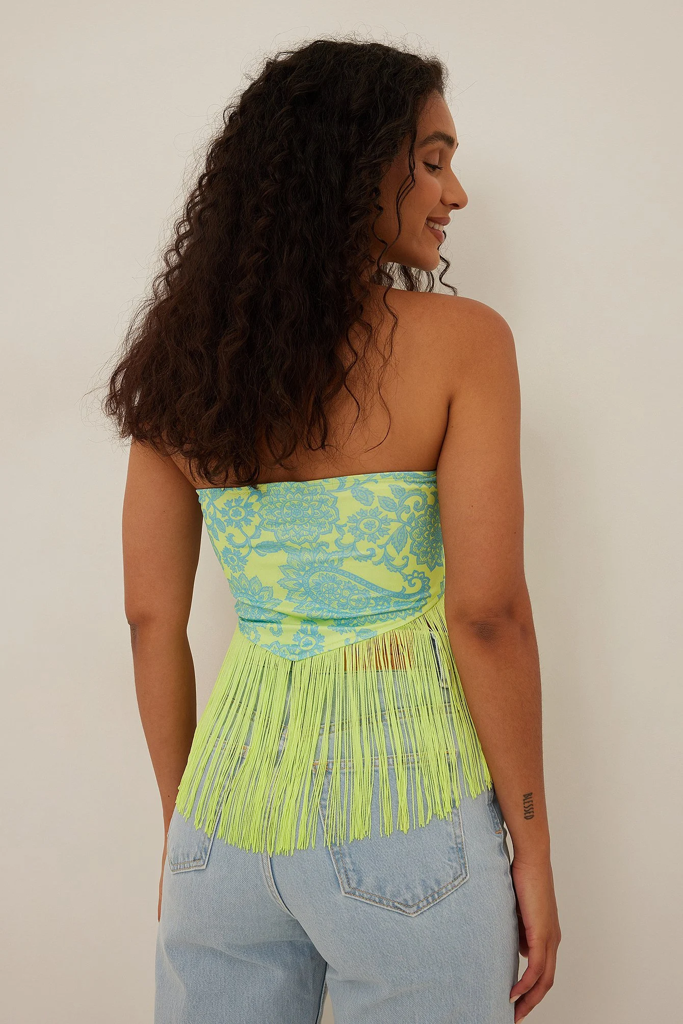 Singlet mit Neckholder und Fransendetail