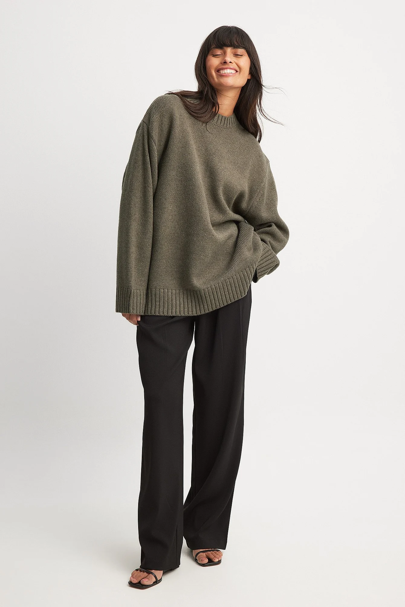 Oversize-Strickpullover mit Rundhalsausschnitt