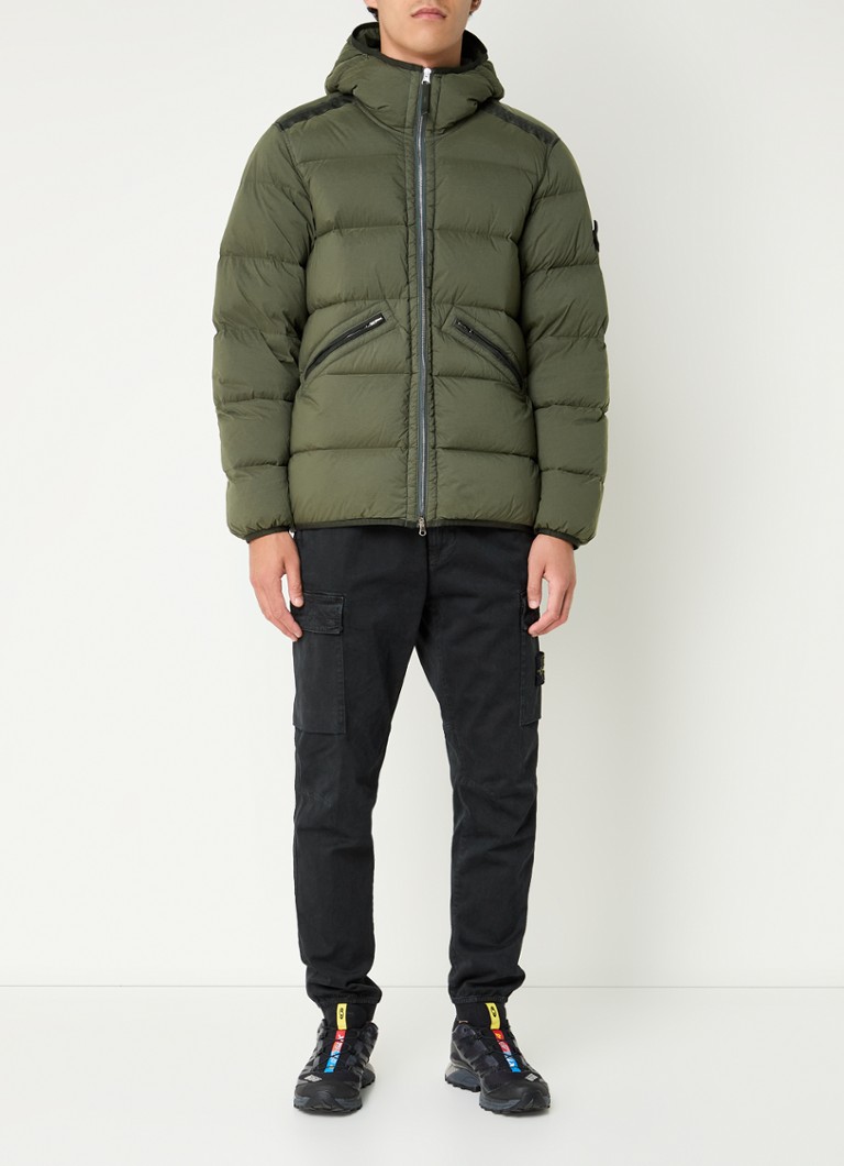 Μπουφάν Stone Island 81154 από πούπουλα με γέμιση από φτερά και τσέπες με φερμουάρ