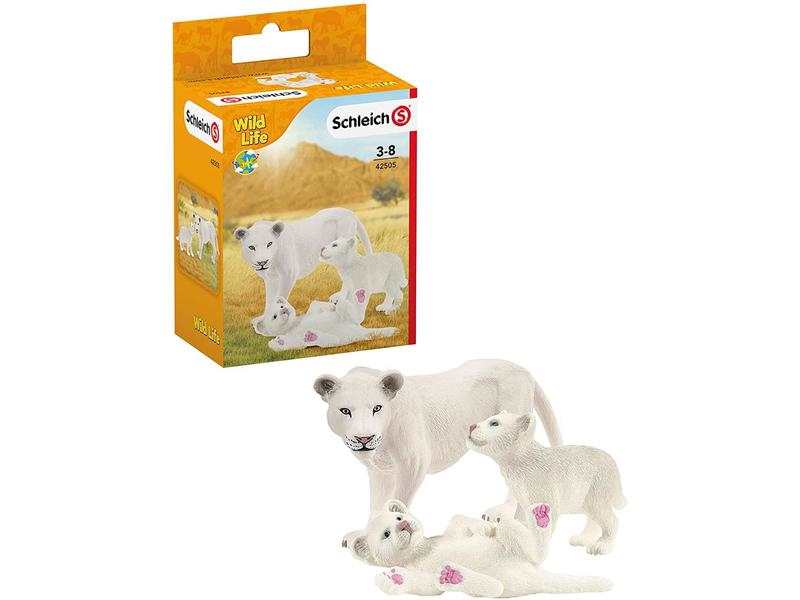 Lionne avec bébés