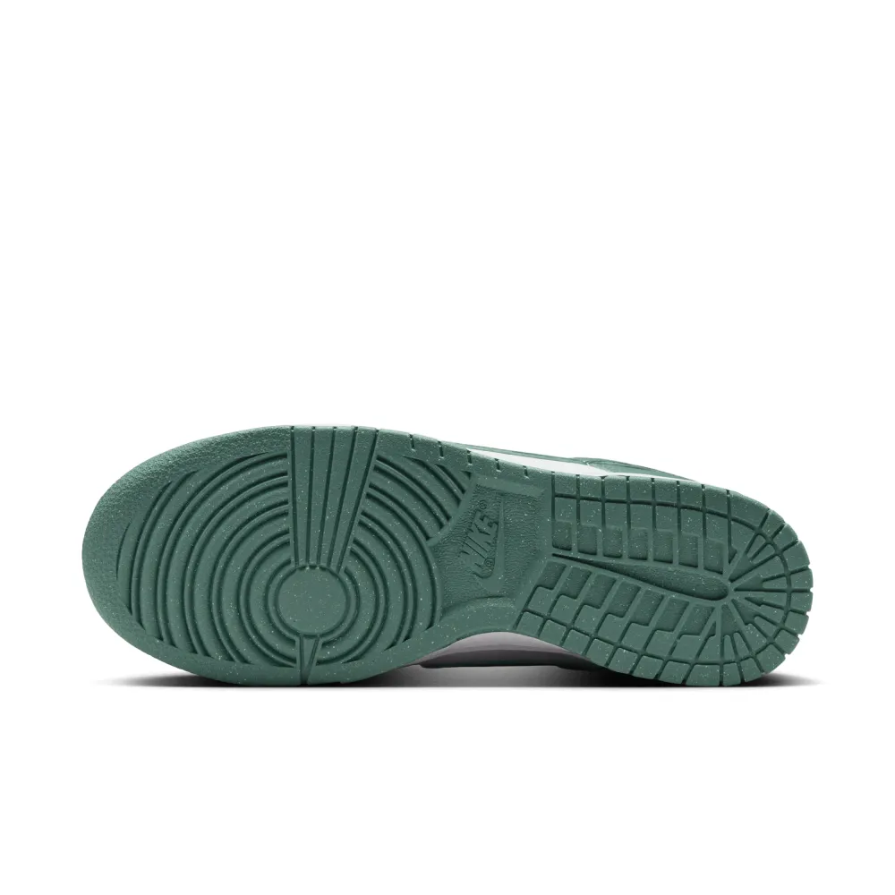 Nike Dunk Low DD1873-107 / weiss