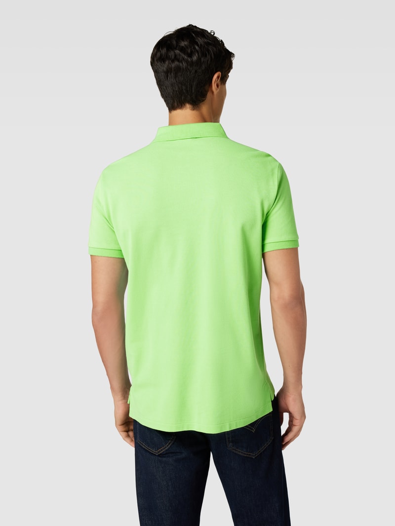 Poloshirt mit Logo-Stitching Modell 'BASIC' in hellgrün