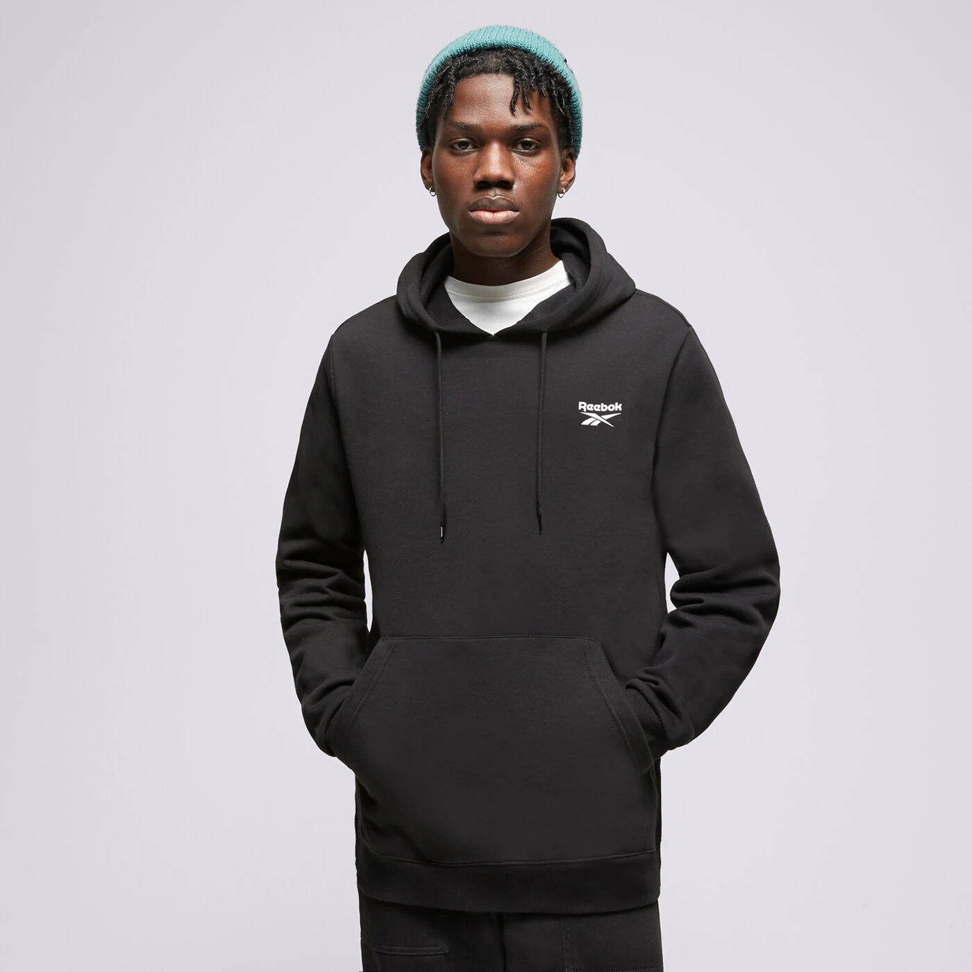 REEBOK HOODIE RI LEFT CHEST LOGO HOOD Schwarz