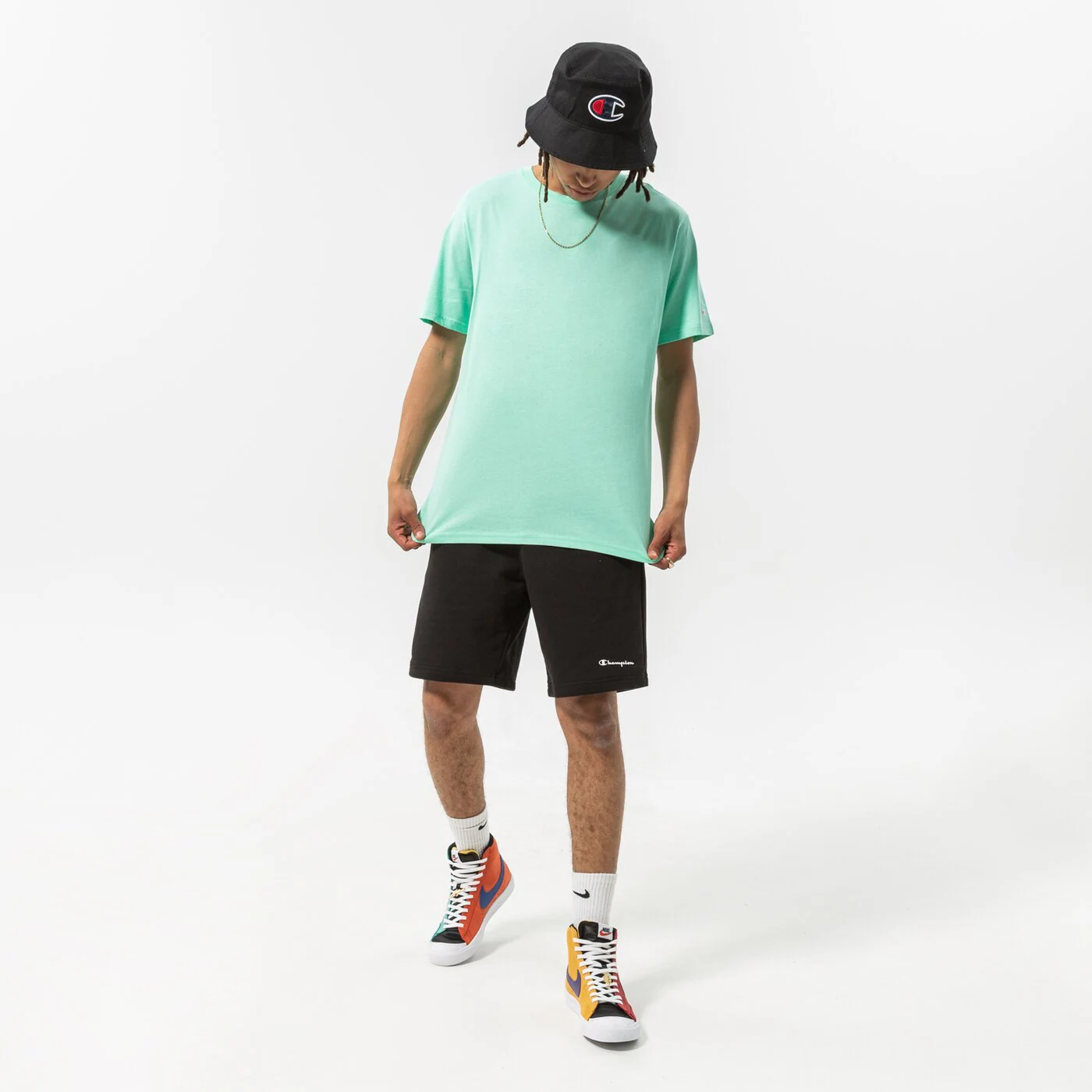CHAMPION T-SHIRT CREWNECK T-SHIRT Grün
