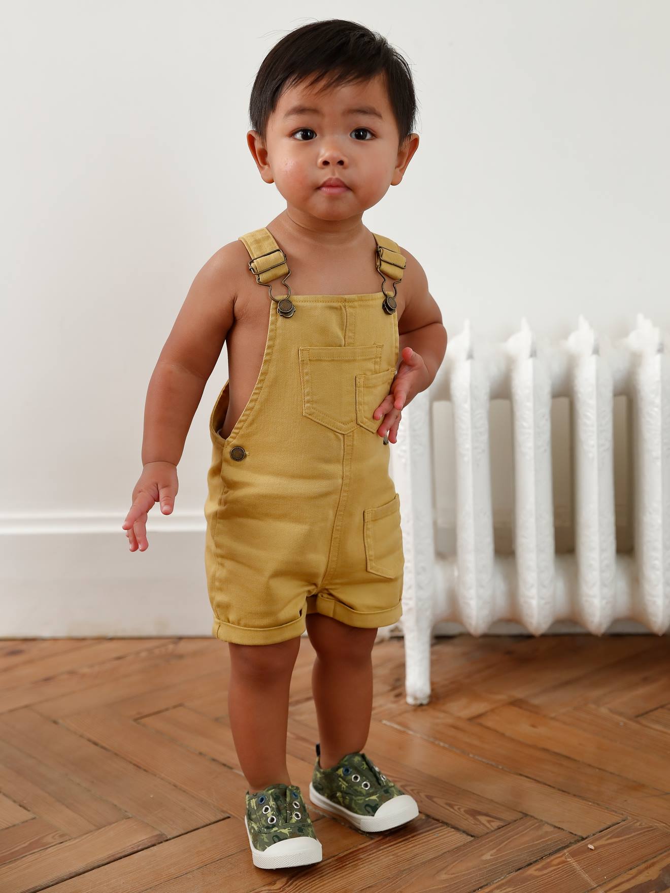 Vertbaudet Jungen Baby Stoff-Sneakers mit Gummizug - grün bedruckt