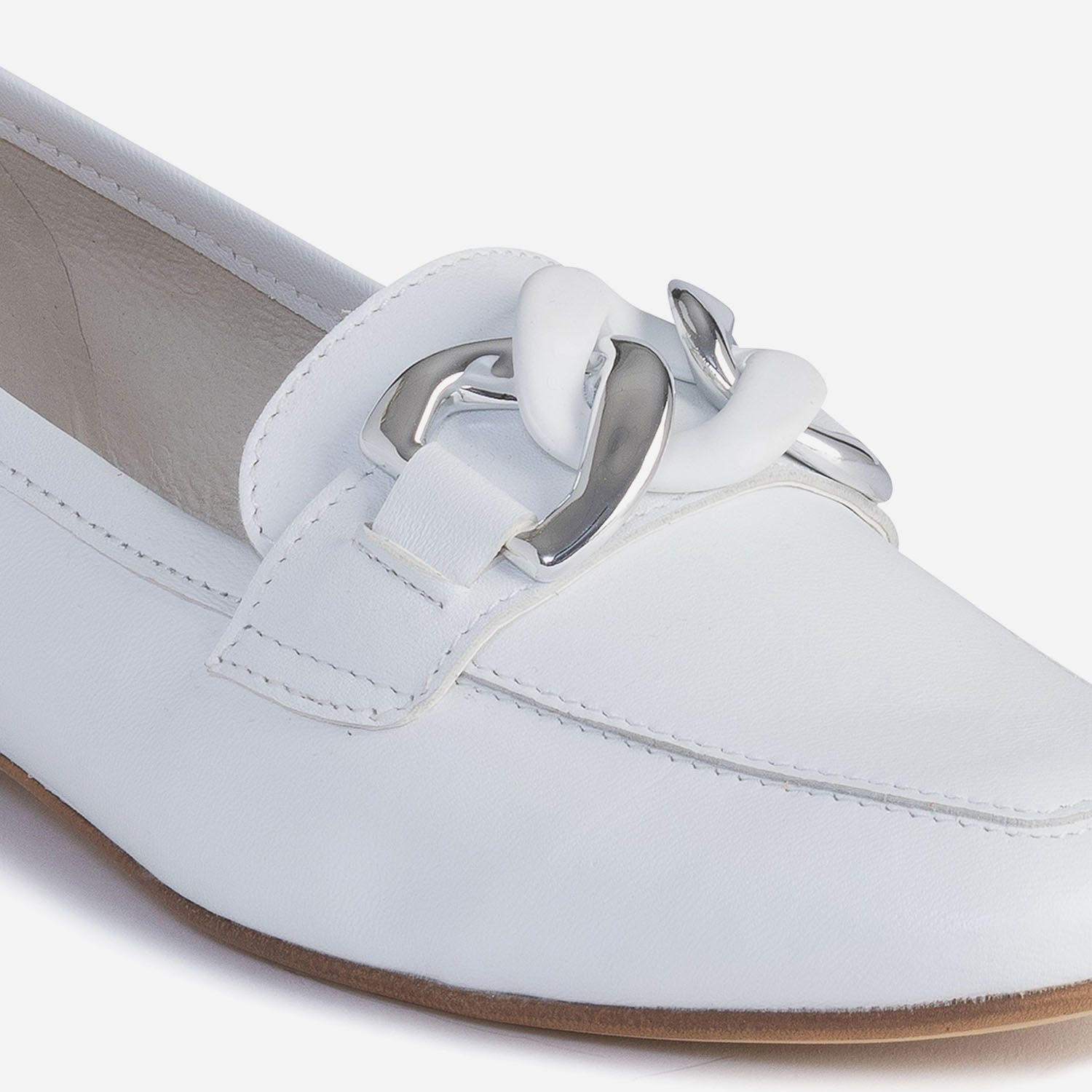 Mocassin blanc éco-conçu en cuir