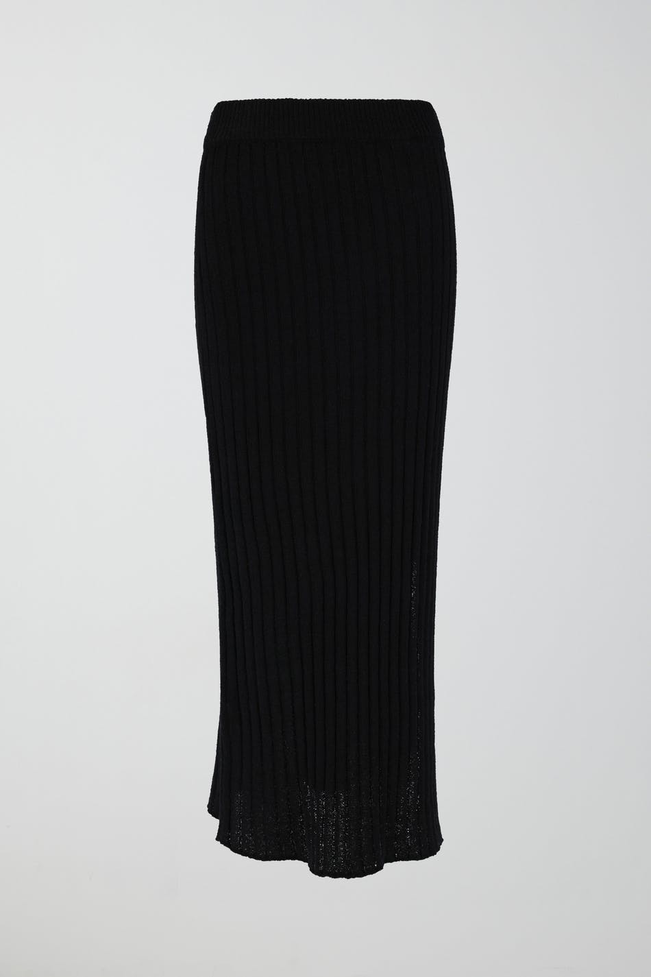 Knitted slit skirt