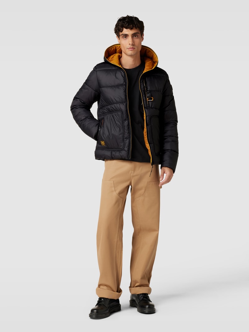 Steppjacke mit Kapuze Modell 'SKYCONTROL' in schwarz