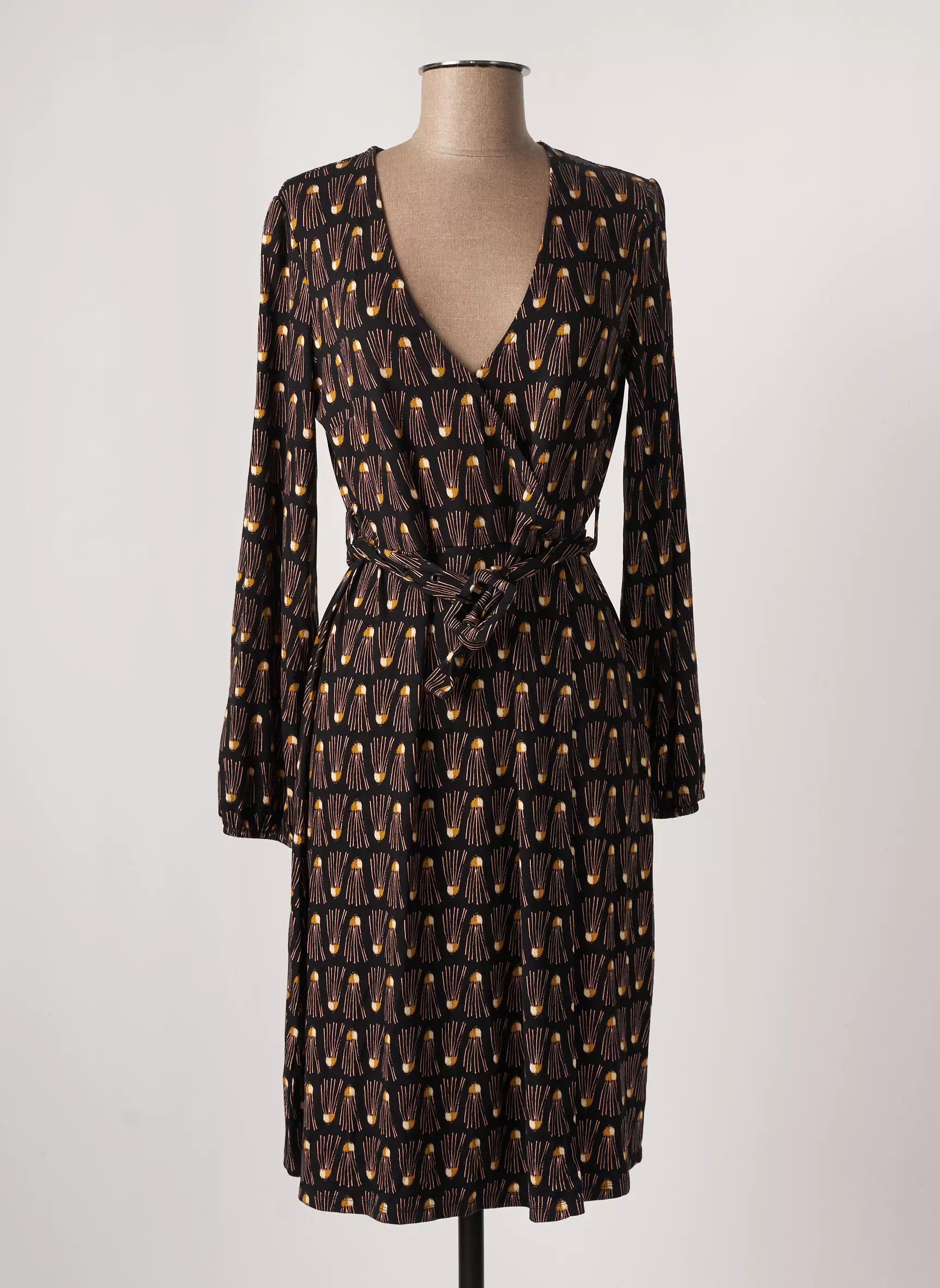 Surkana Robes Mi Longues Femme couleur noir