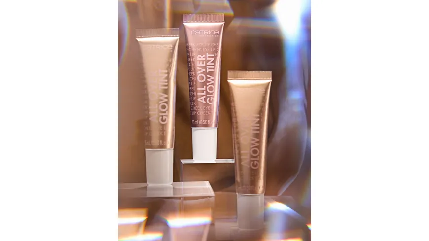 Catrice All Over Glow Tint 020 - Keep Blushing