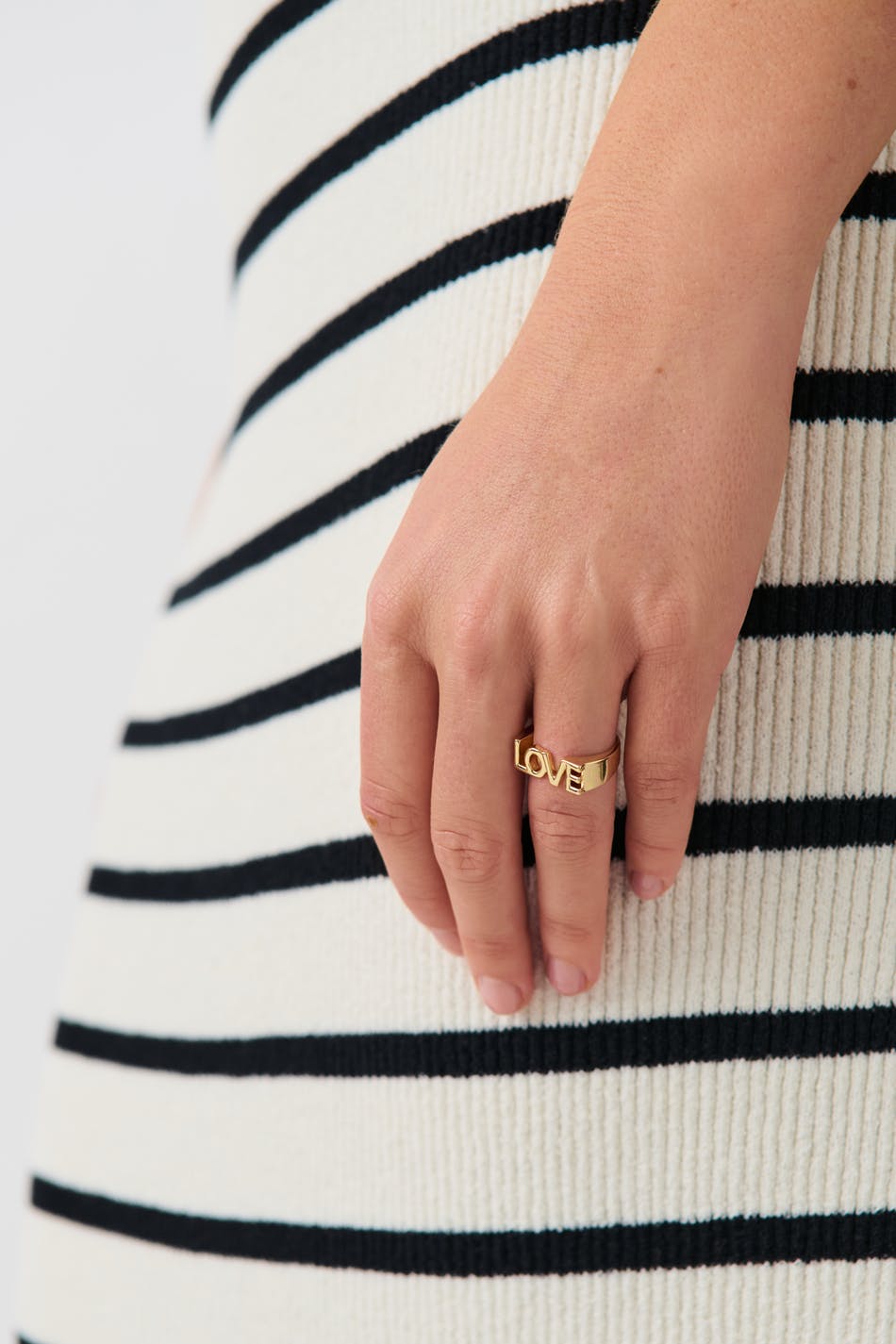 Love signet ring