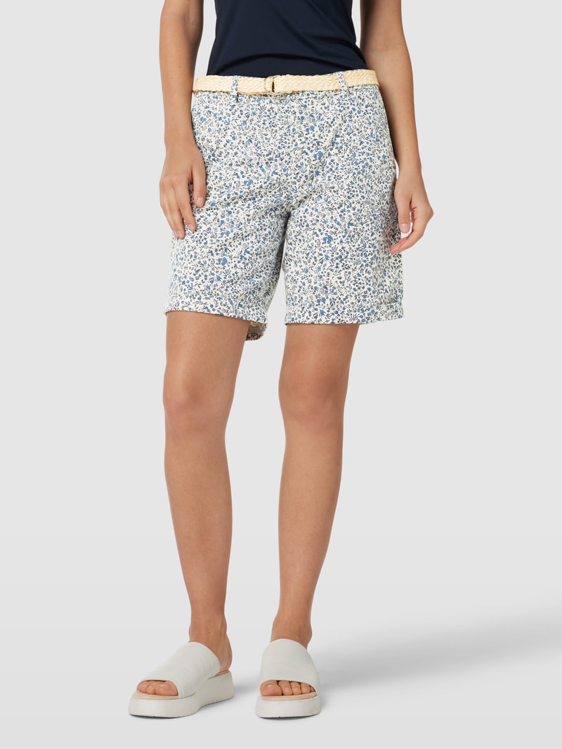 Bermudas mit Gürtel in weiß