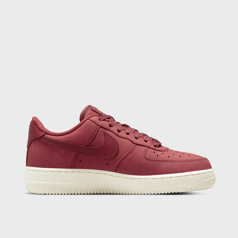 Nike Air Force 1 Premium DR9503-600 / rot