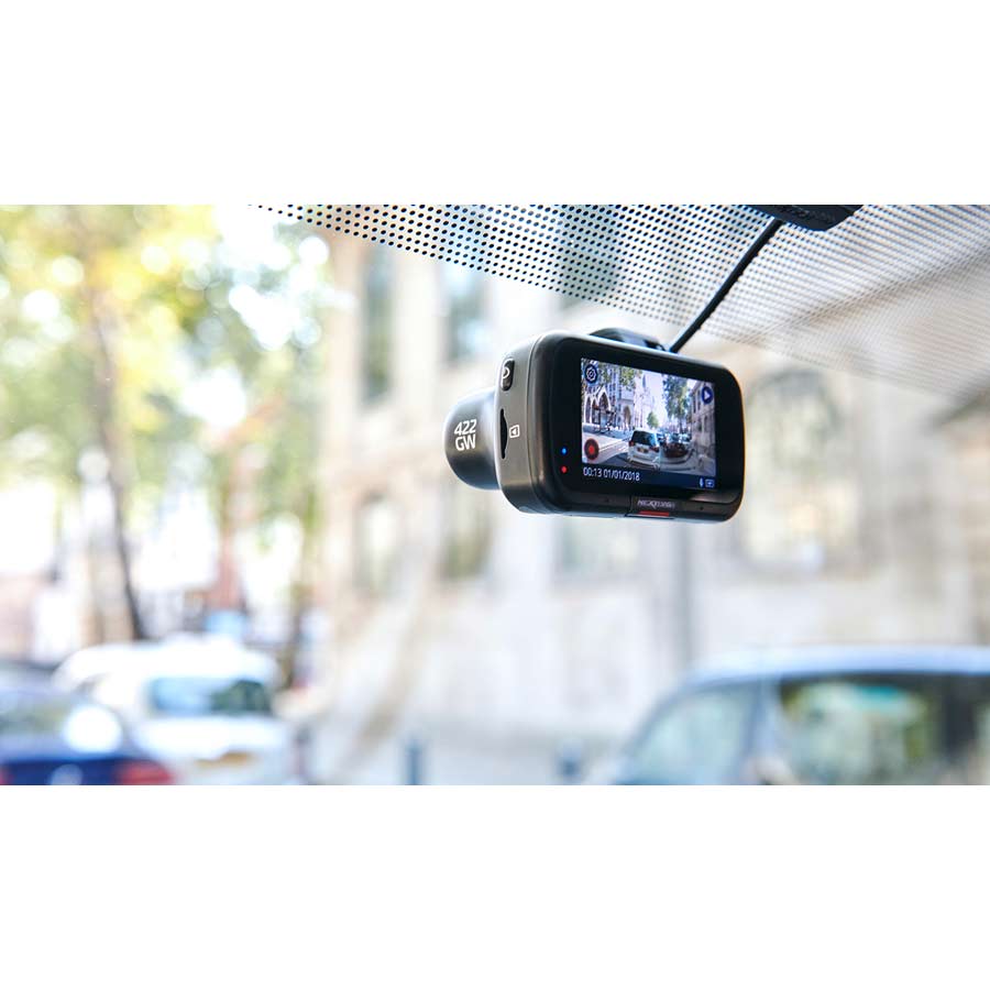 Nextbase Dashcam 422GW, mit QHD, 2,5" Touchscreen, 1440p mit 60 FPS, WLAN, SOS-Notruffunktion, 140° Weitwinkel, GPS, Bluetooth 4.2, G-Sensor, uvm. - ATU