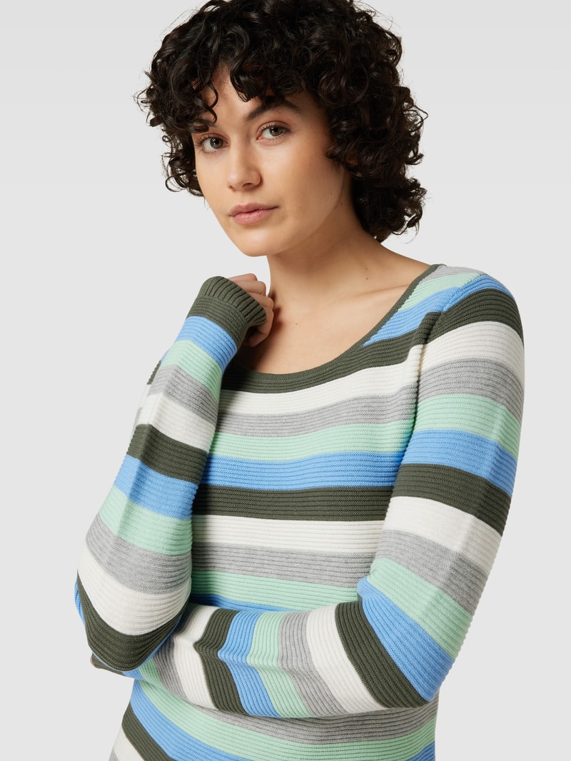 Strickpullover mit Streifenmuster in schilf