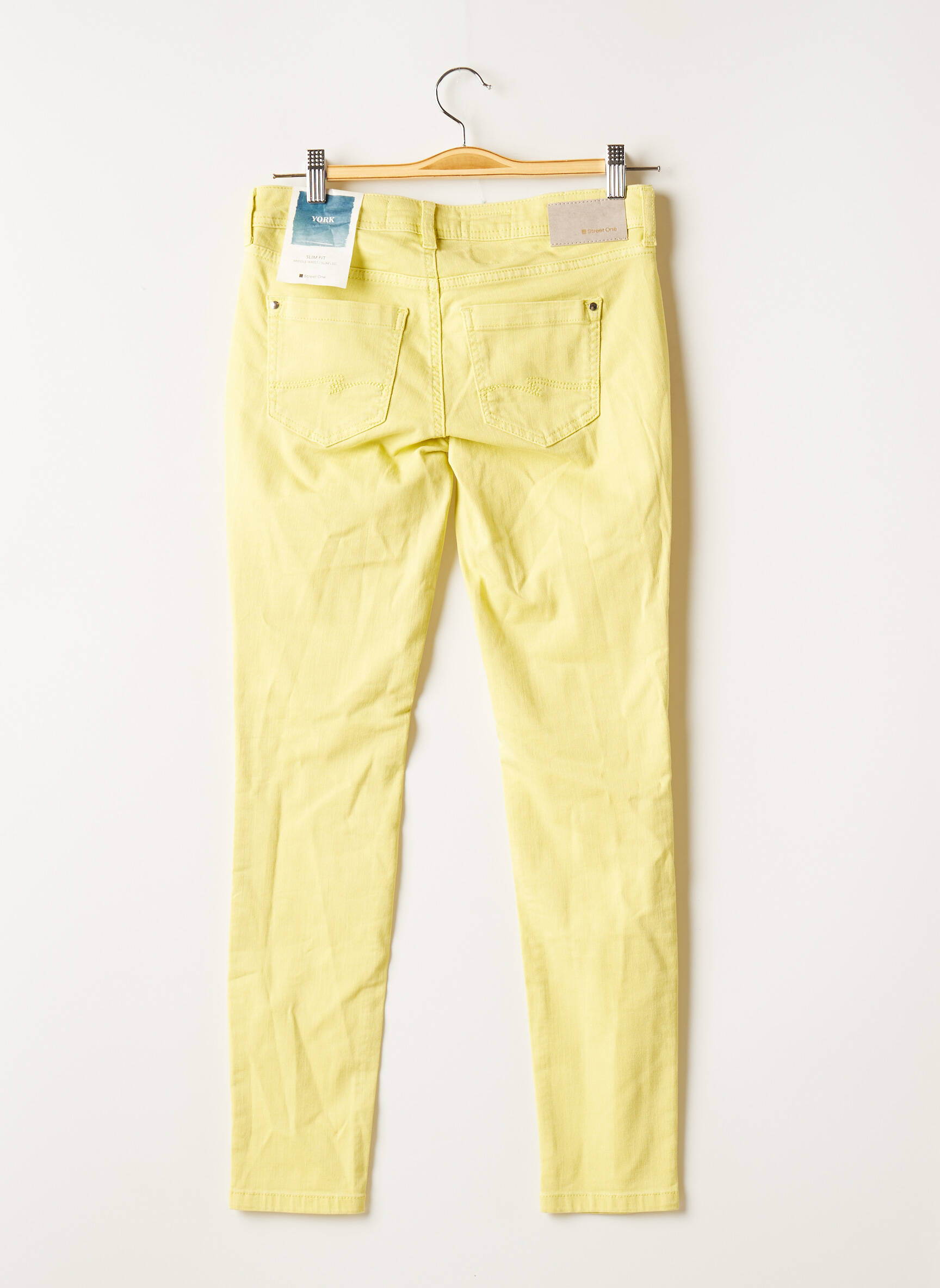 Street One Jeans Coupe Slim Femme couleur jaune