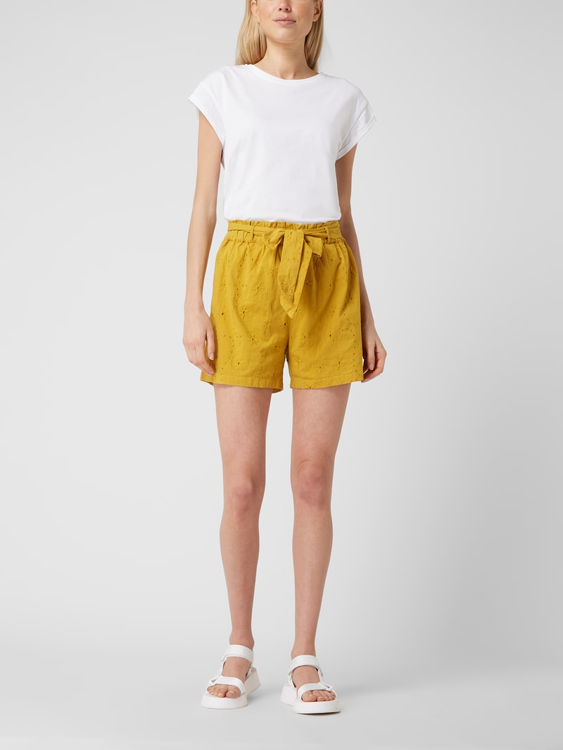 Shorts aus Lochspitze Modell 'Vania' in weiß