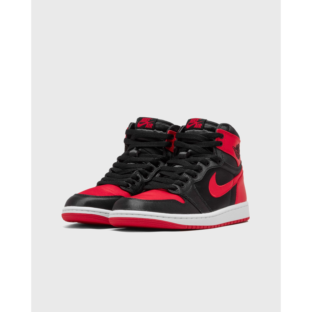NIKE JORDAN 1 High OG Satin Bred 2023 FD4810-061 / schwarz