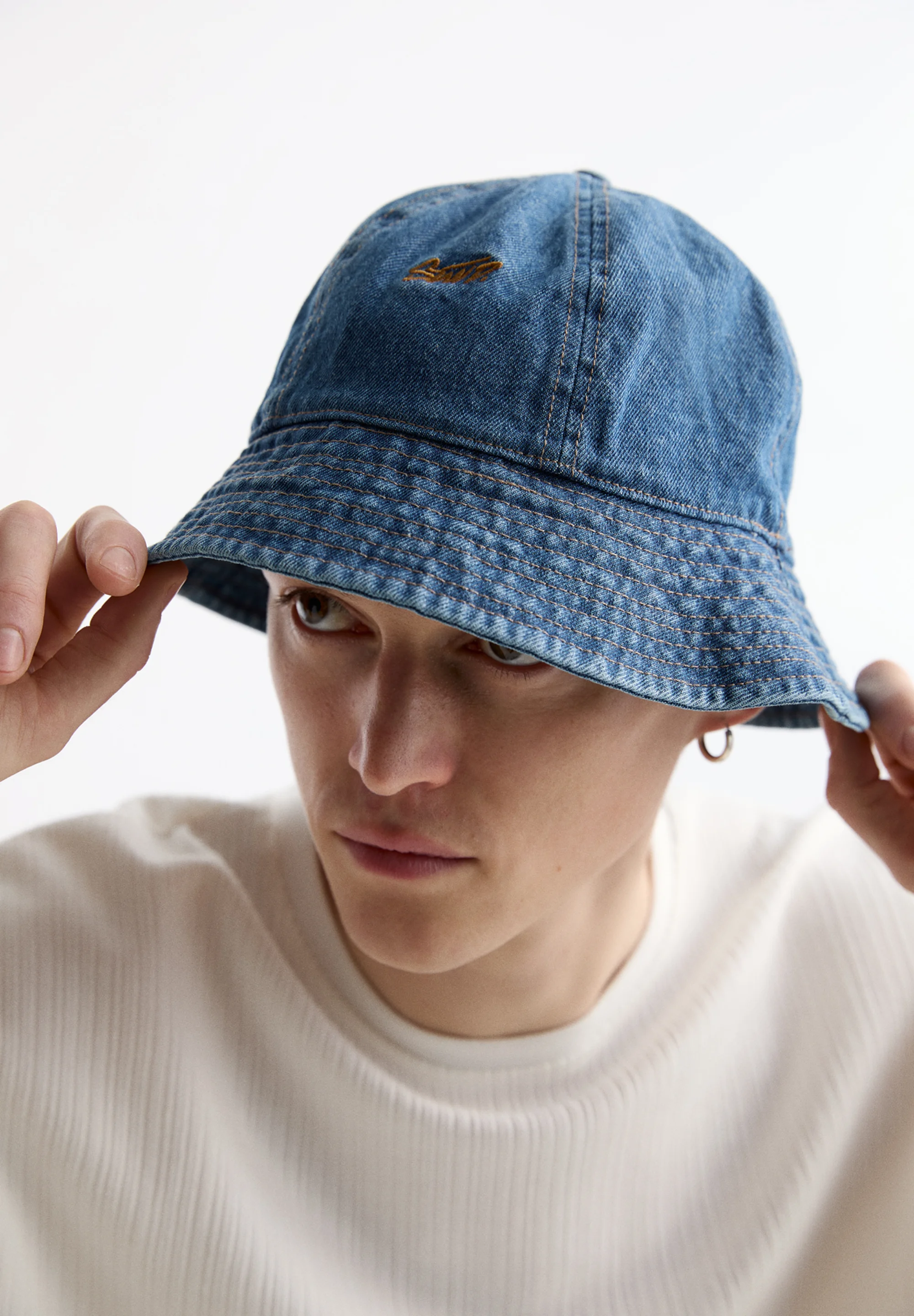 PULL&BEAR BUCKET - Sombrero