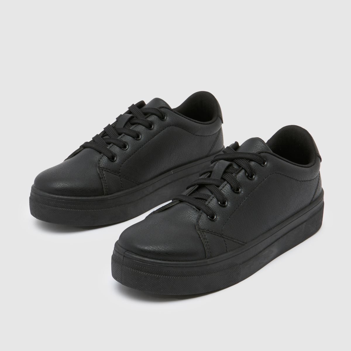 Schuh Marcella platform csipkés tornacipő fekete színben