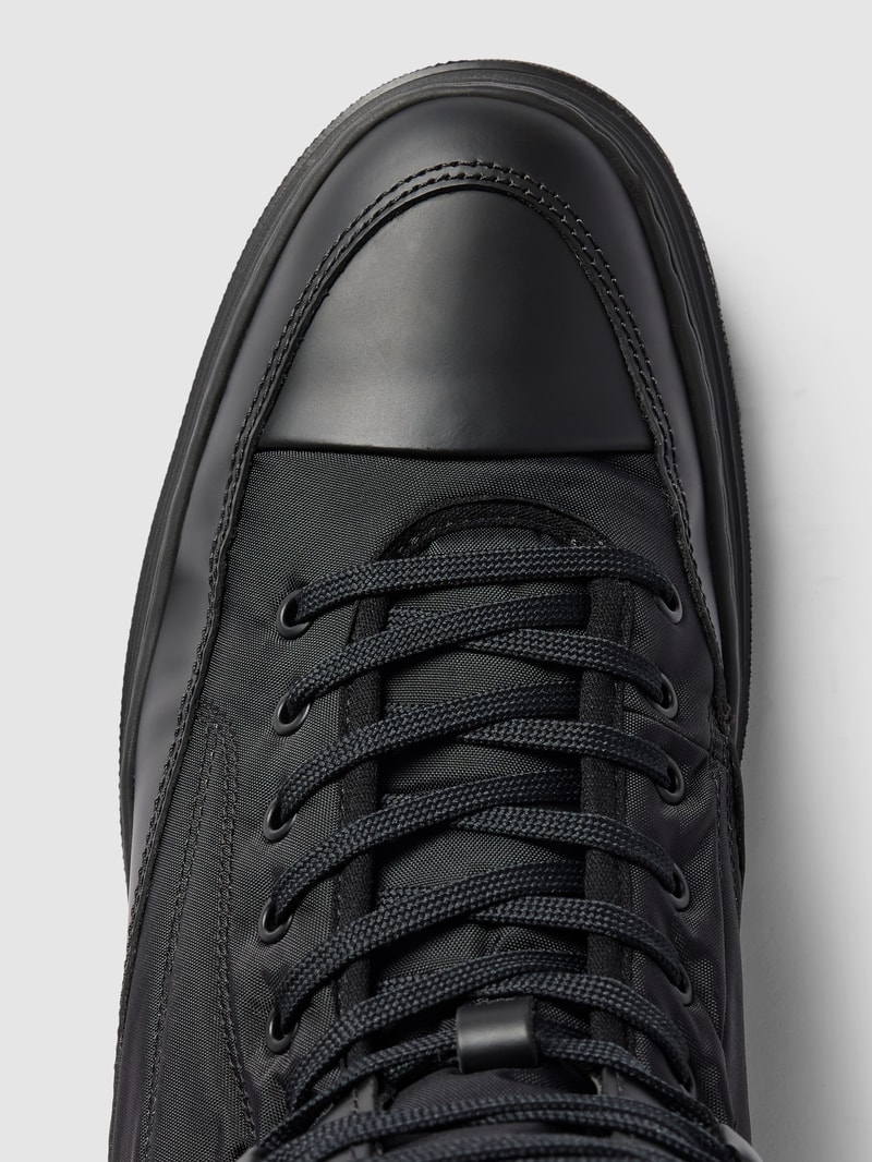 Schnürboots aus Leder Modell 'Eloy' in schwarz