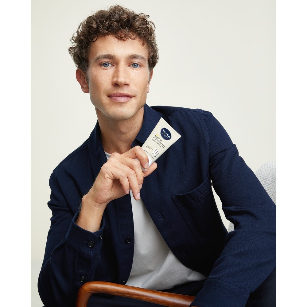 nivea SENSITIVE PRO MENMALIST - Crème hydratante visage pour Homme Soin visage Homme Peaux Sensibles uniquement 10 ingrédients