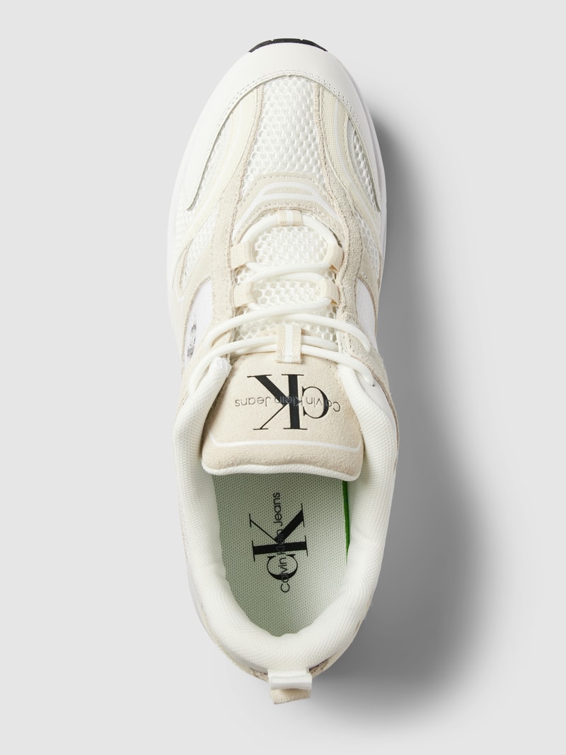 Sneaker mit Label-Detail Modell 'RETRO TENNIS' in weiß