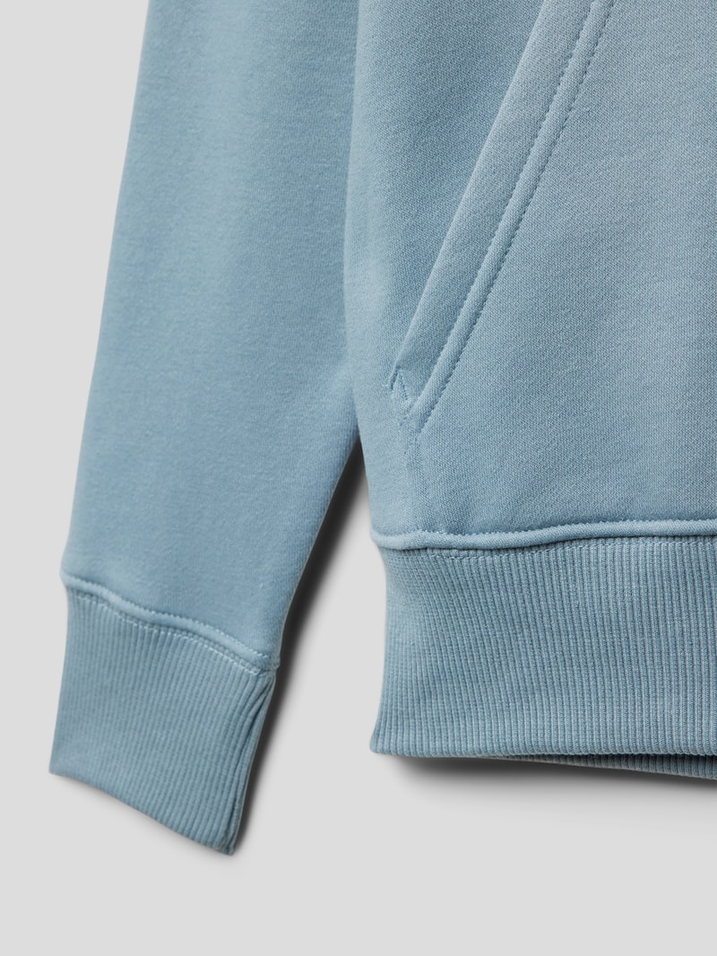 Hoodie mit rückseitigem Motiv-Print Modell 'CRAYON WAVE' in bleu