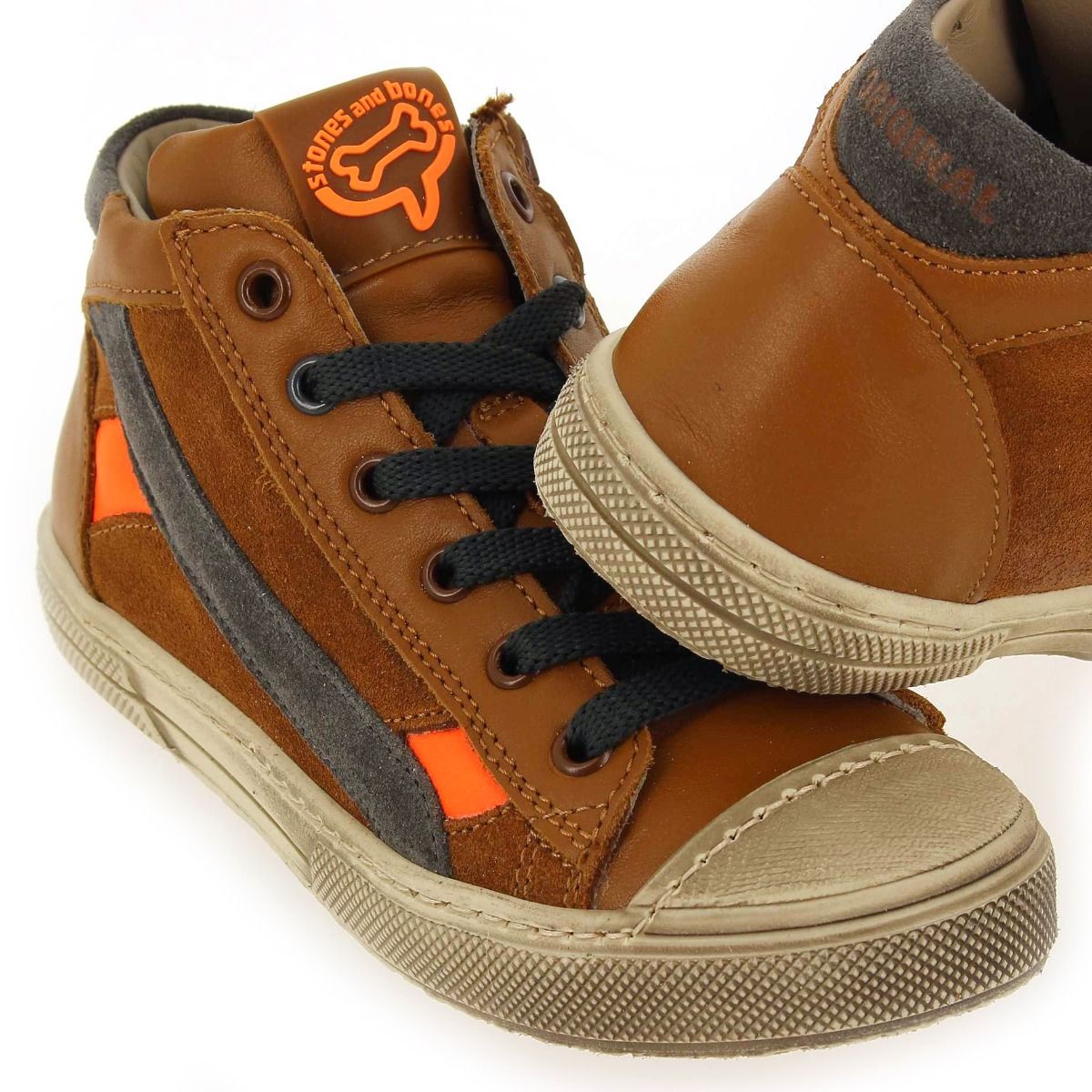 Stones and Bones  RASPO H23 - Cognac Orange