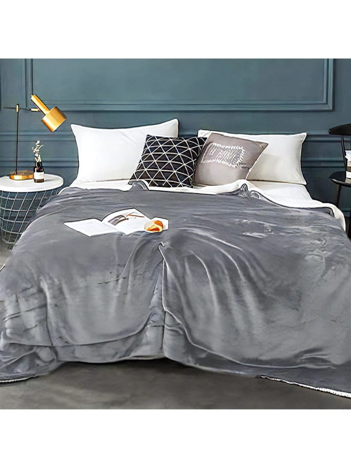 Intirilife Sherpa Kuscheldecke in Grau günstig kaufen onesize