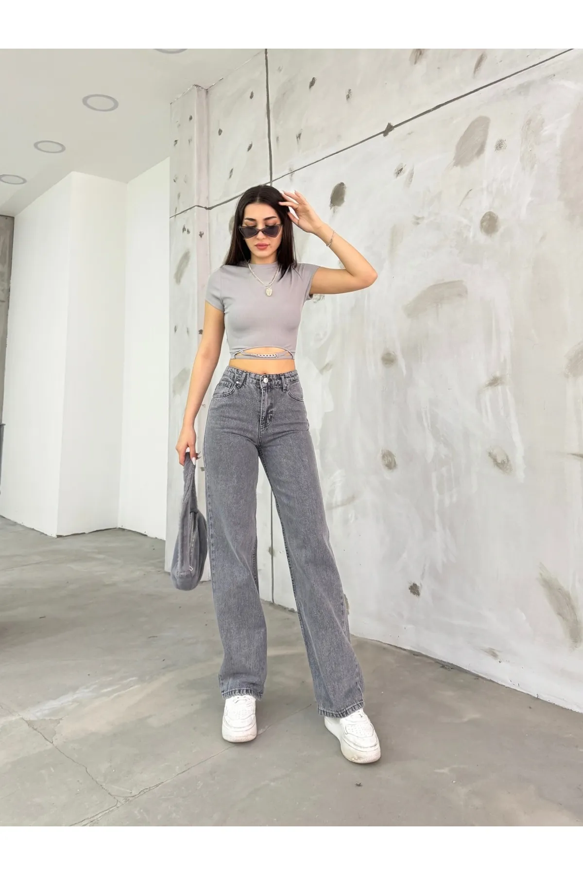 BİKELİFE  Graue Damenjeans mit hohem Bund und dehnbarem Lycra und weitem Bein