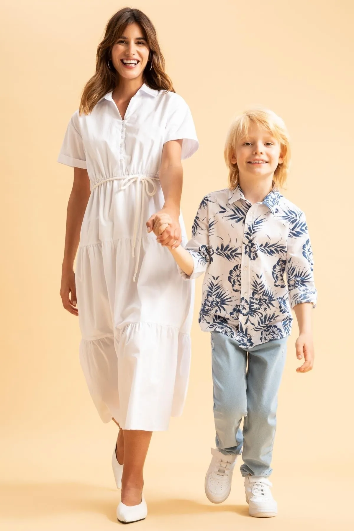 DeFacto  Kurzarmkleid aus 100 % gewebter Popeline mit Hemdkragen und Futter