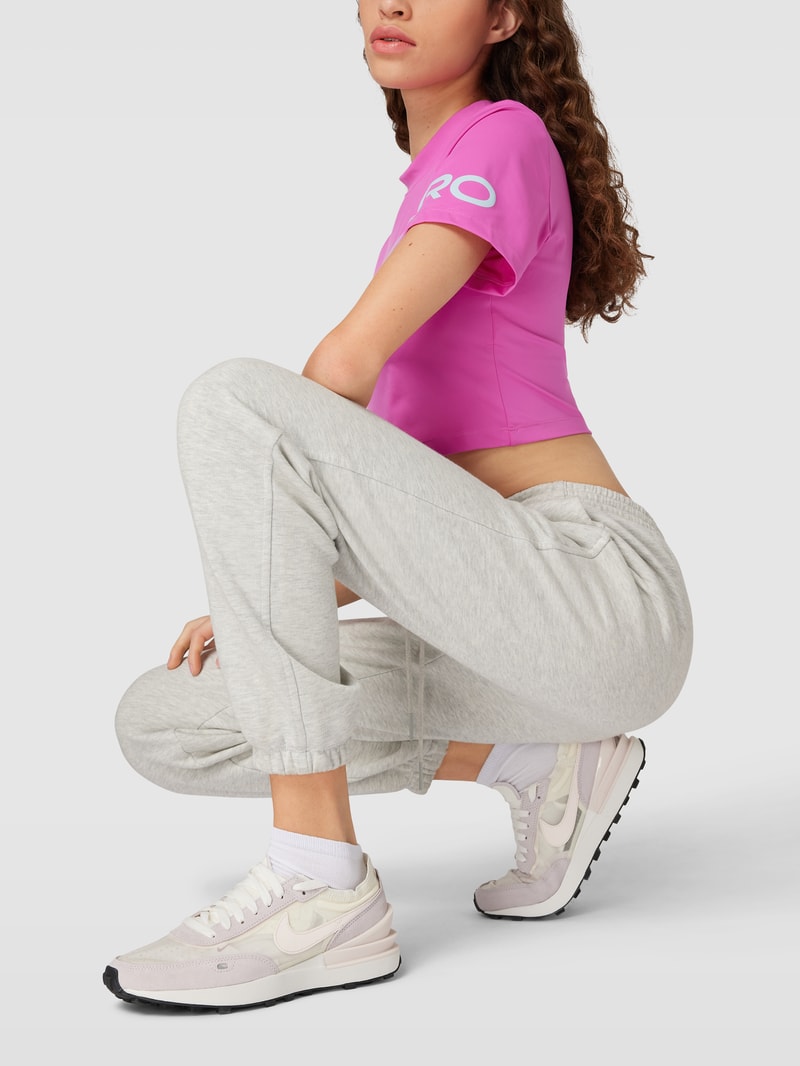 Crop Top mit Rundhalsausschnitt in pink