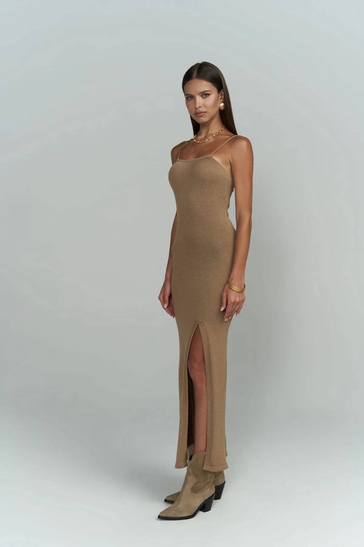 BOHEMAİ  Rückenfreies Strickkleid „Cintia“ aus Nerz