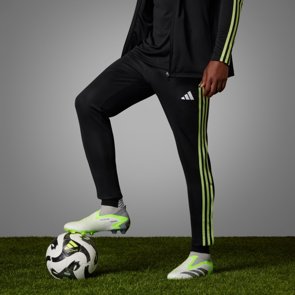 adidas Predator Accuracy FG GZ2604 / weiss