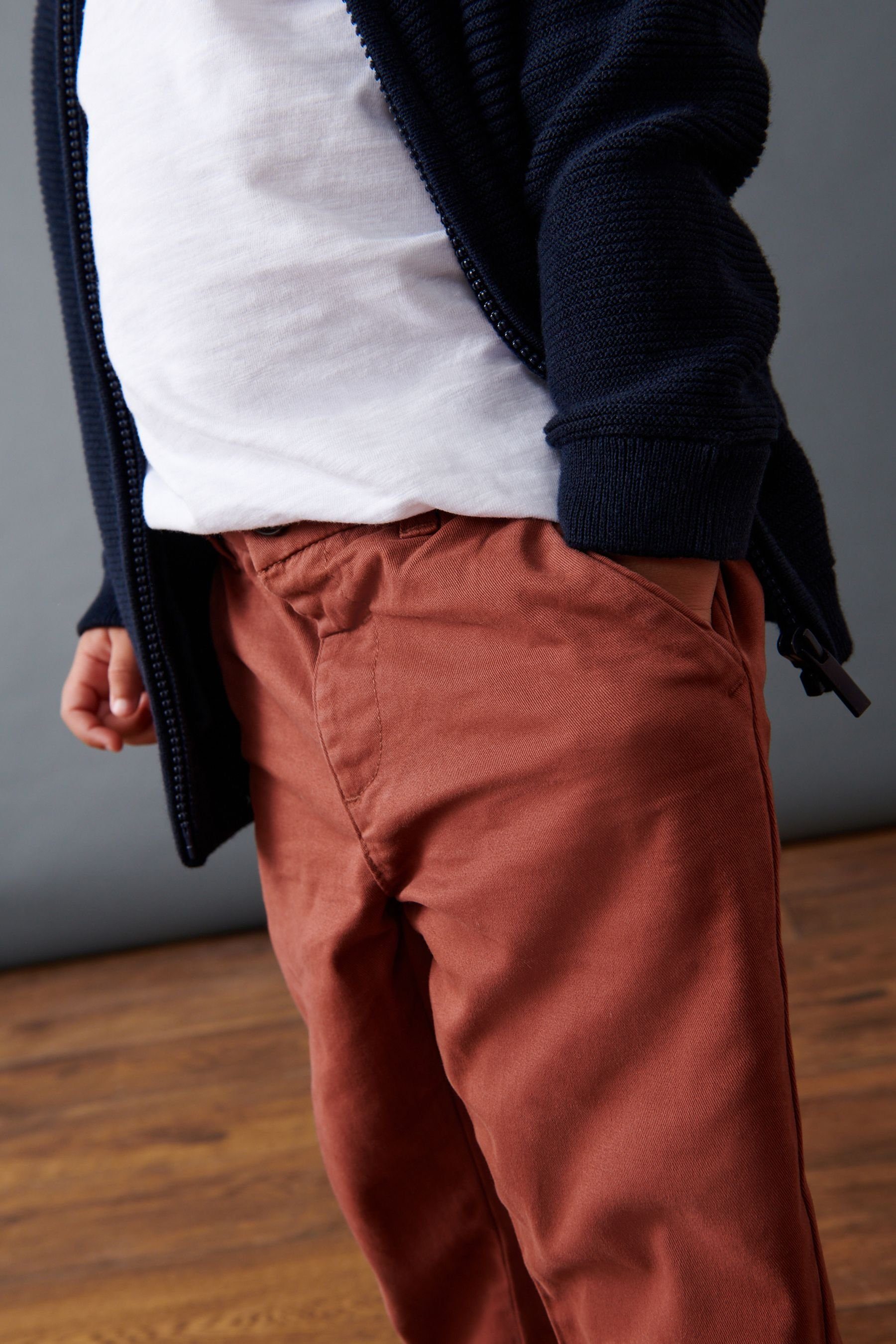Next Chinohose Chinohose mit Stretch (1-tlg)