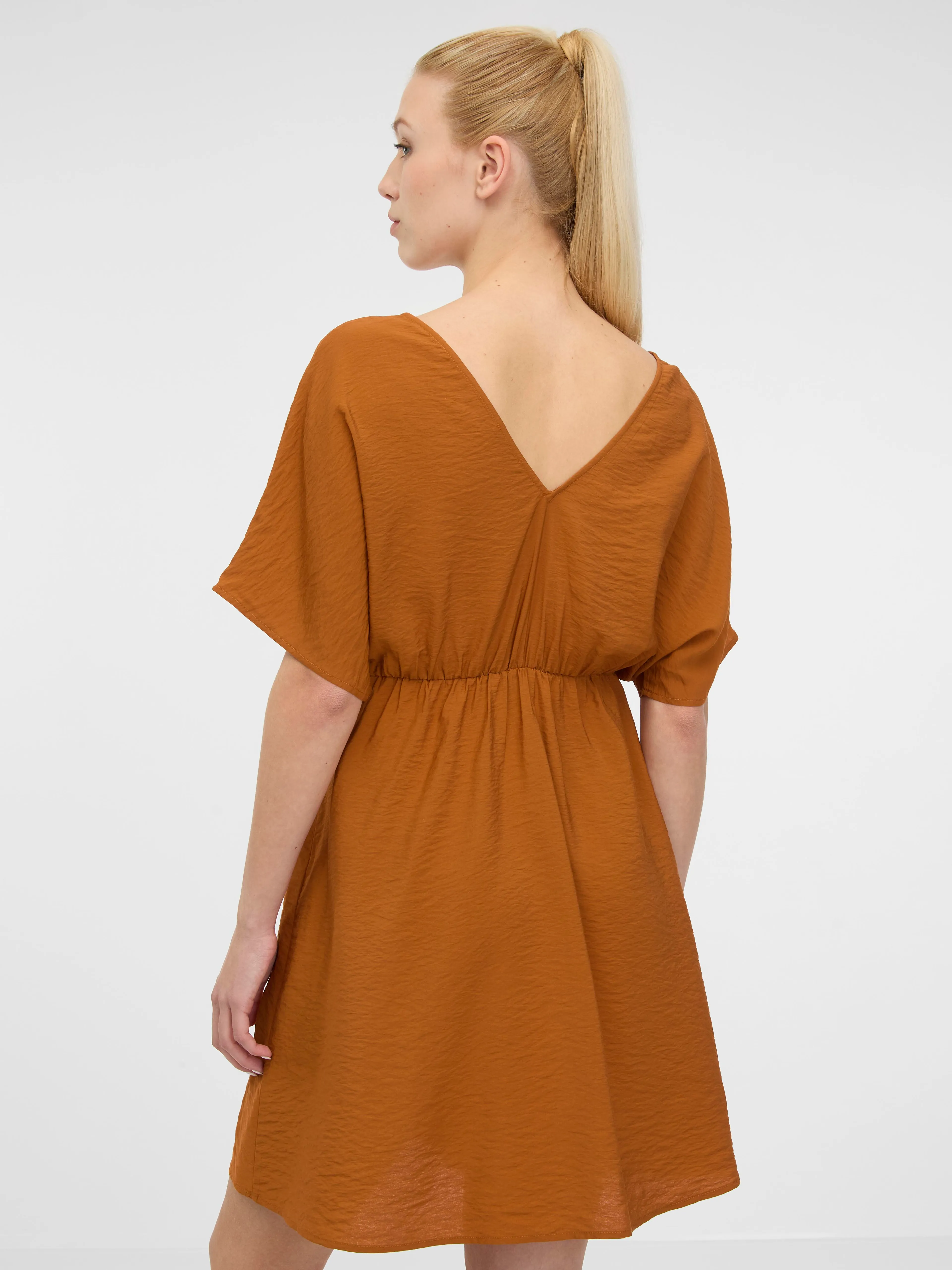 Braunes kurzes Damenkleid ORSAY