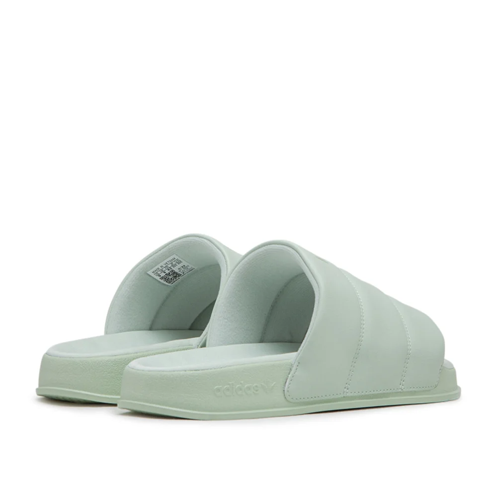 adidas Adilette Essential IG7150 / grün