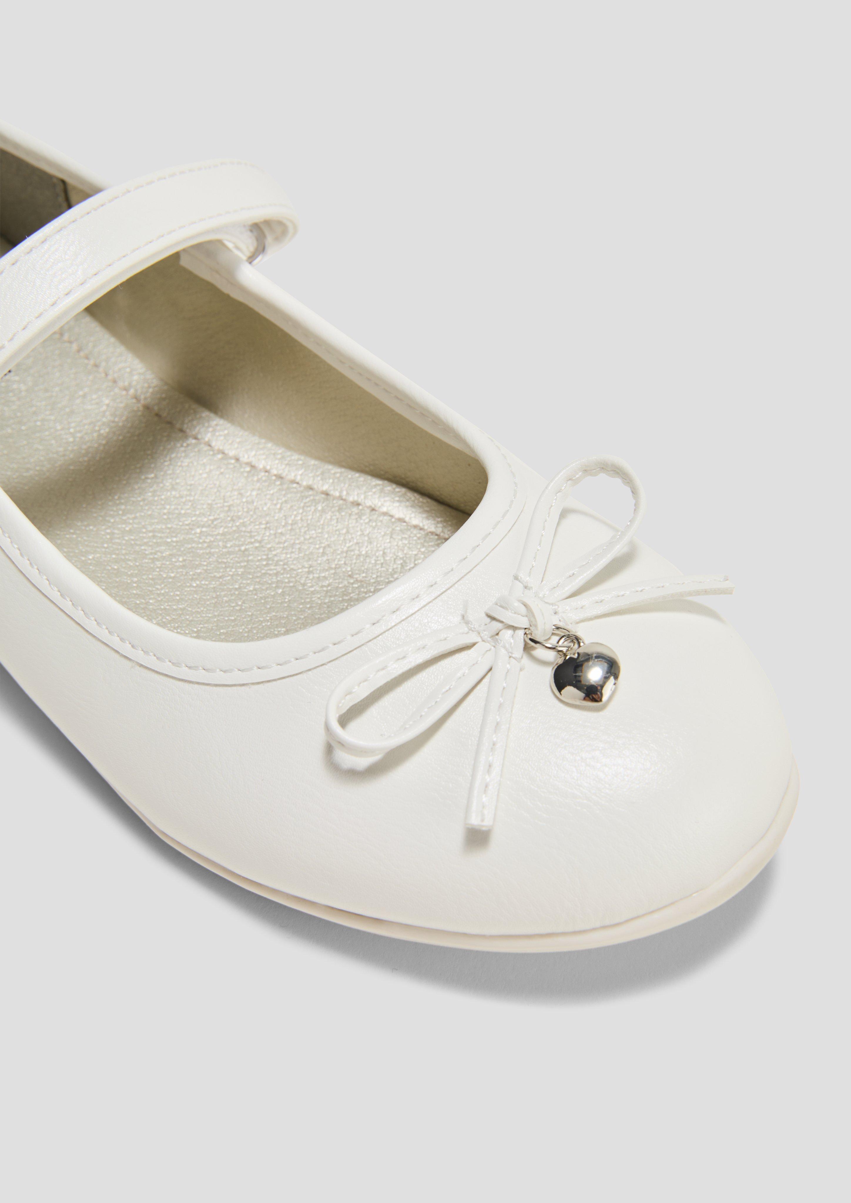 Ballerinas mit Schleifchen-Detail  6008884-100