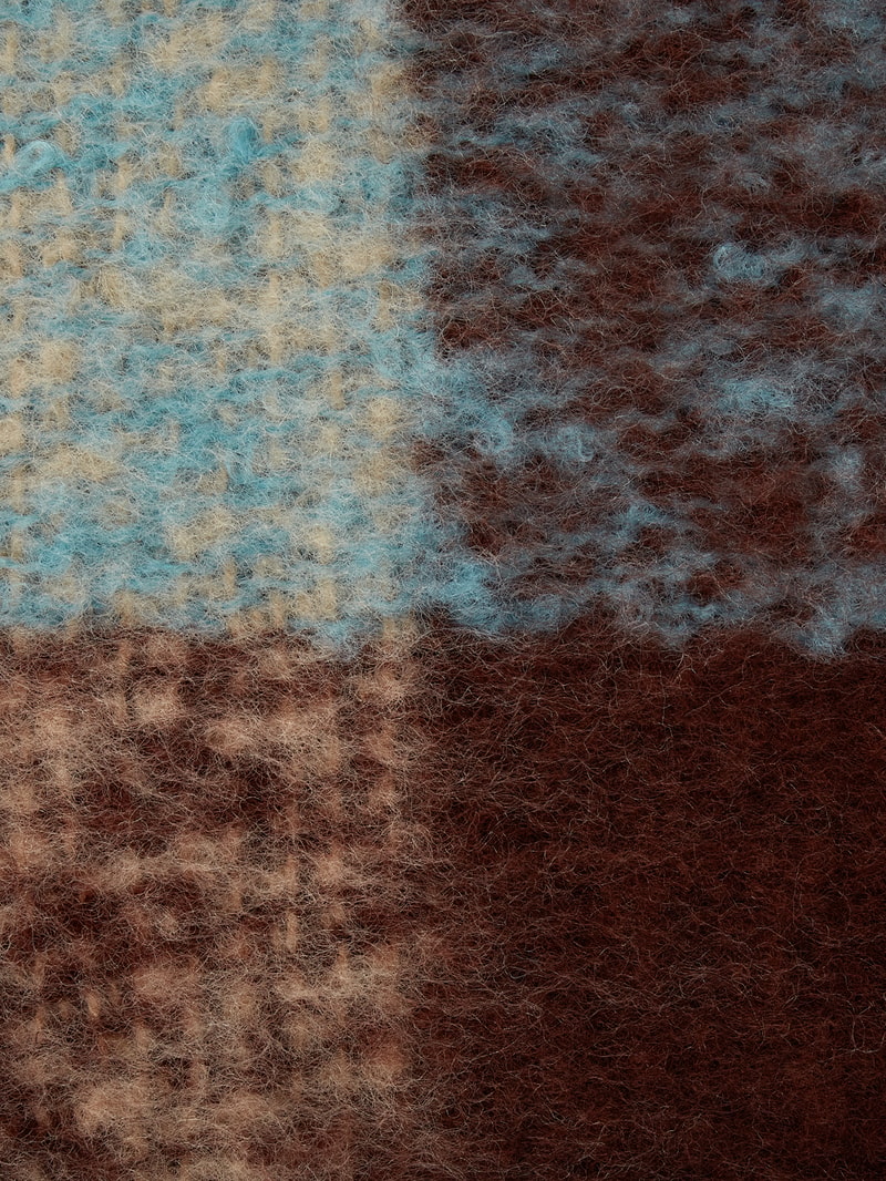 Schal mit Karomuster in aqua blau