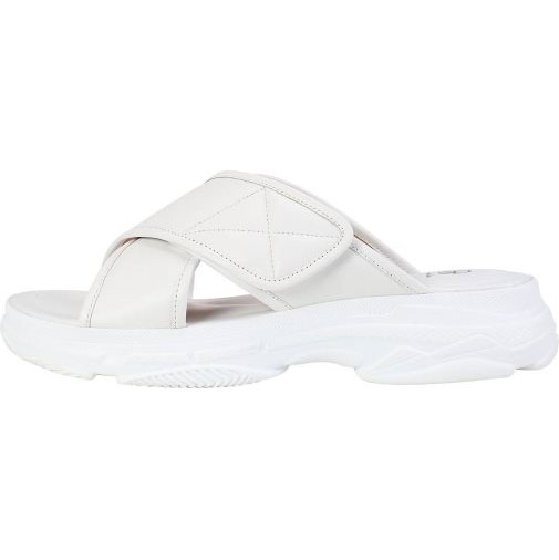 ekonika Mules mit praktischen Klettverschlüssen