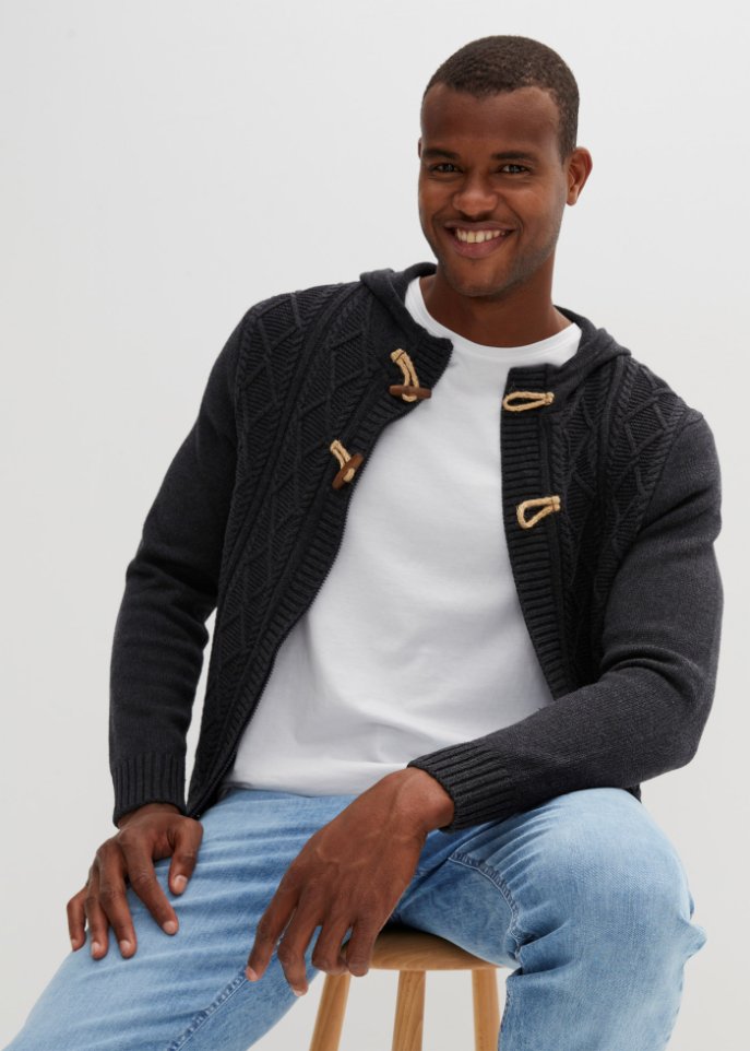 Strickjacke mit Zopfmuster