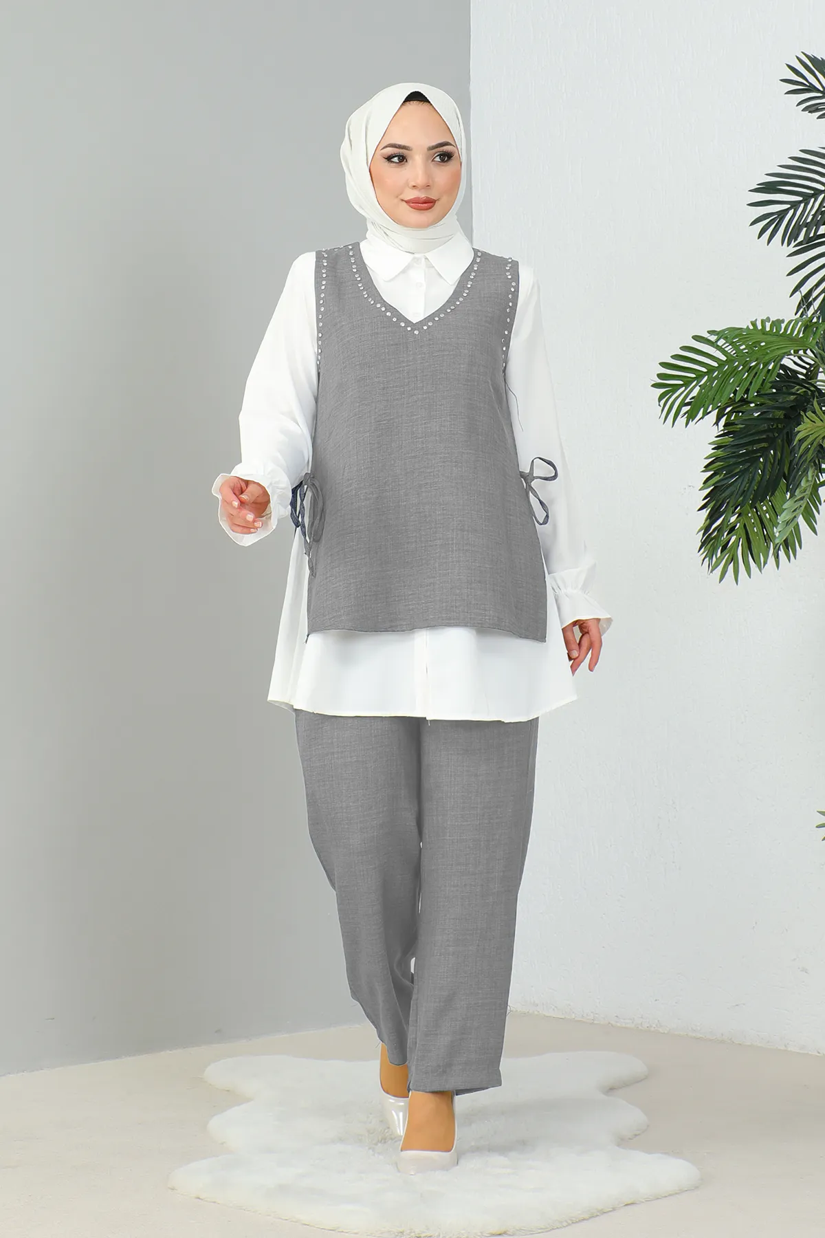 MODAQU  Dreierset aus grauem Leinen – Steindetails