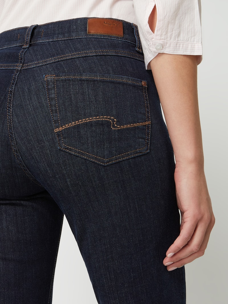 Skinny Fit Jeans mit Stretch-Anteil in dunkelblau