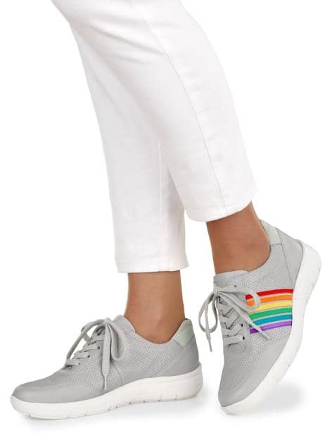 Schnürschuh mit Luftpolsterlaufsohle