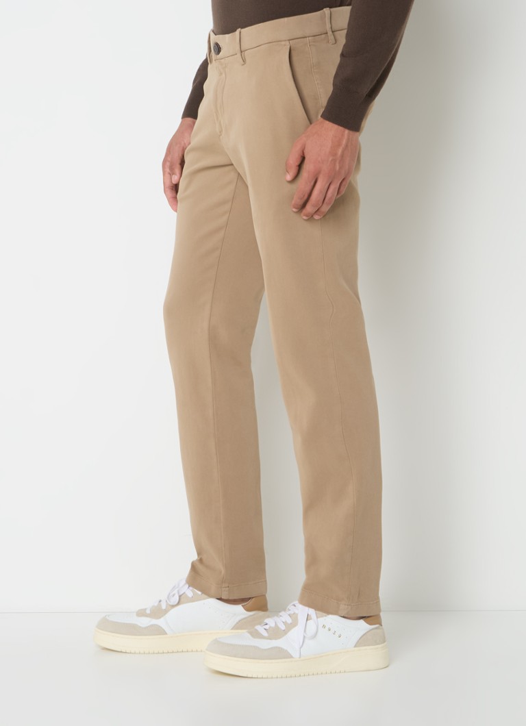 Boggi Milano  Slim fit chino met steekzakken