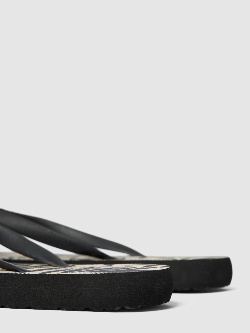 Zehentrenner mit Label-Details Modell 'DAMA' in schwarz